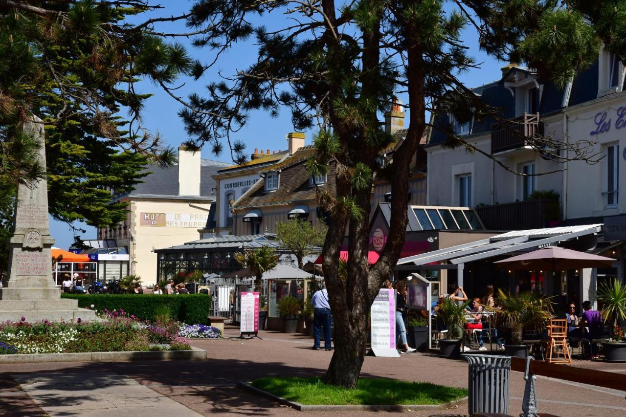 La Courette, Maison Avec Cour Proche Plage Graye-sur-Mer エクステリア 写真